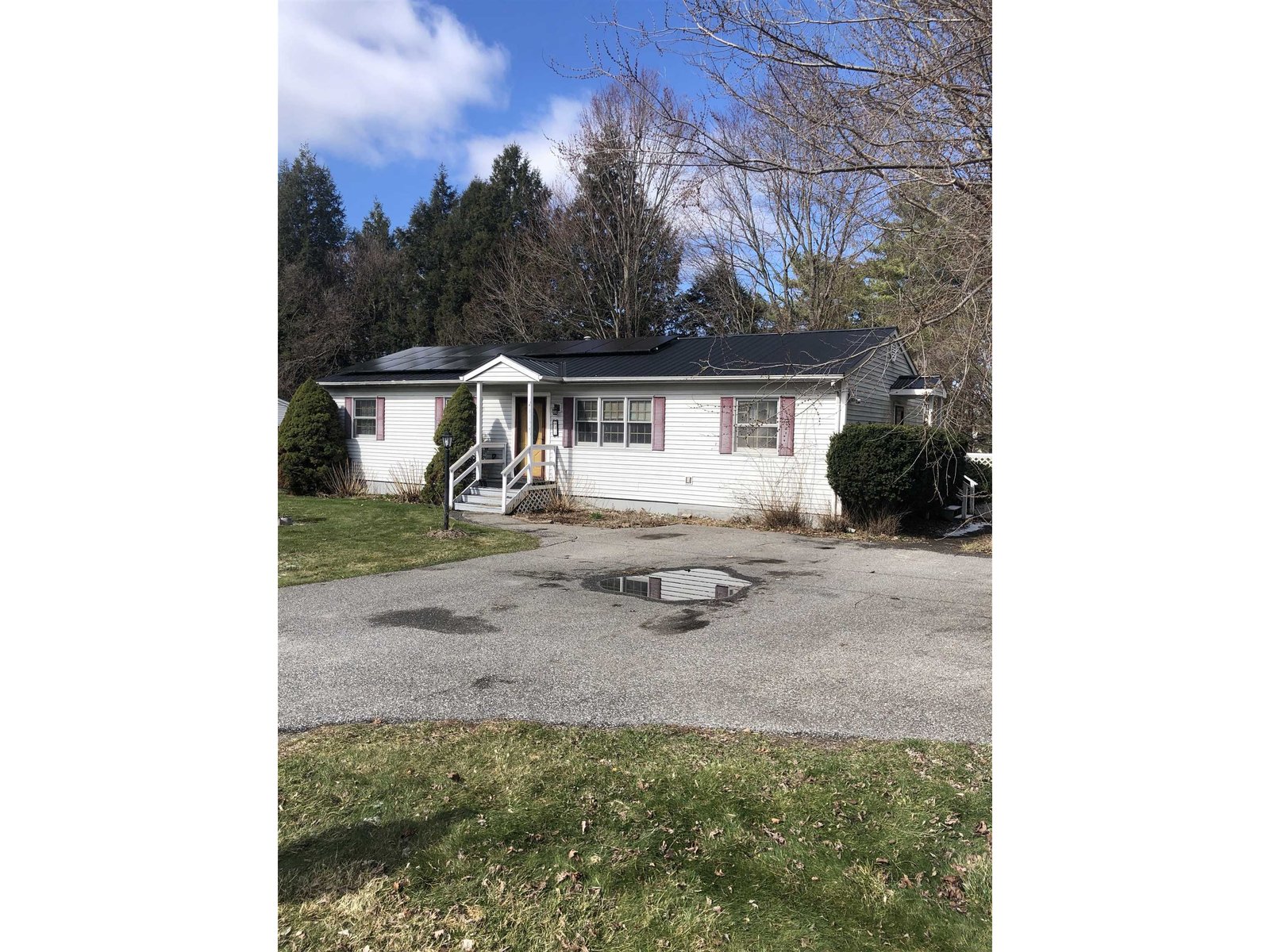 41 Woodcrest Circle