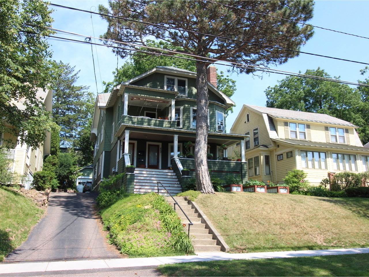 410-412 South Winooski Avenue, Burlington 410-412 South Winooski Avenue, Burlington