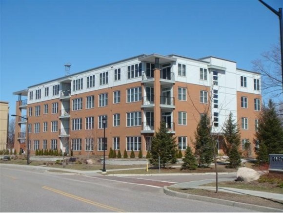 410 Farrell Street, Unit 204