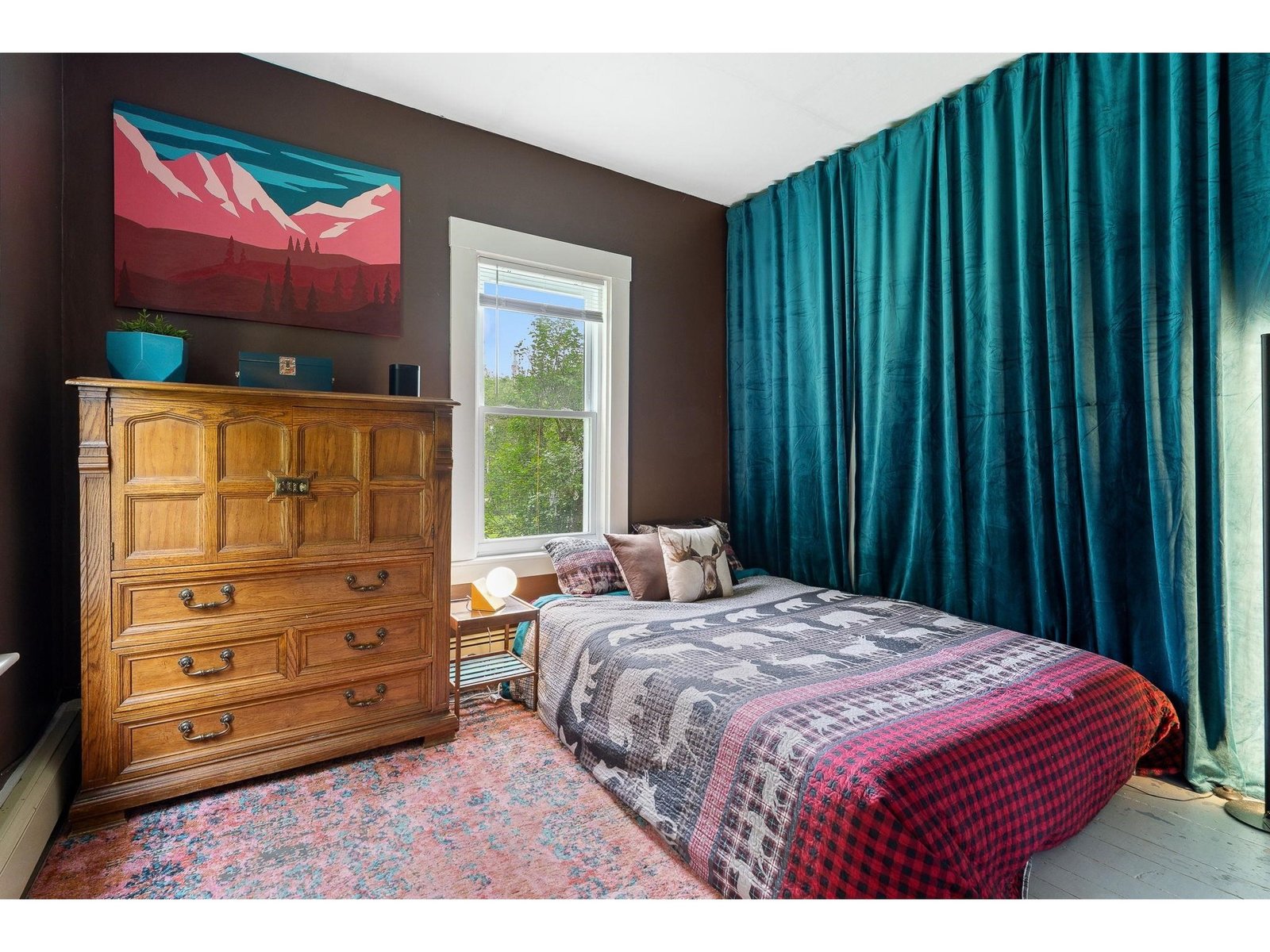 Main level bedroom 2