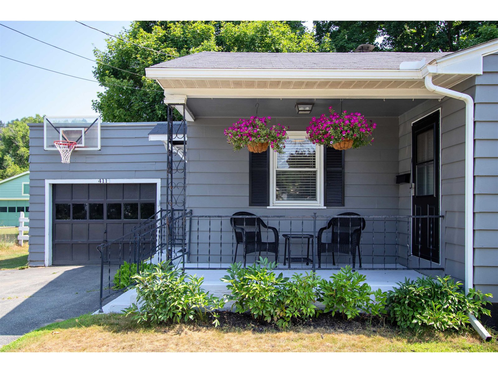 411 Concord Avenue