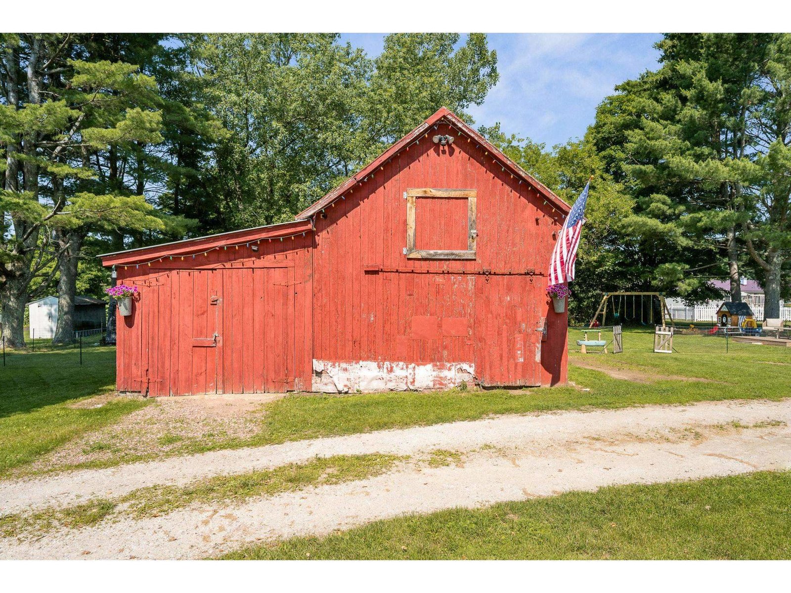 411 Ethan Allen Highway