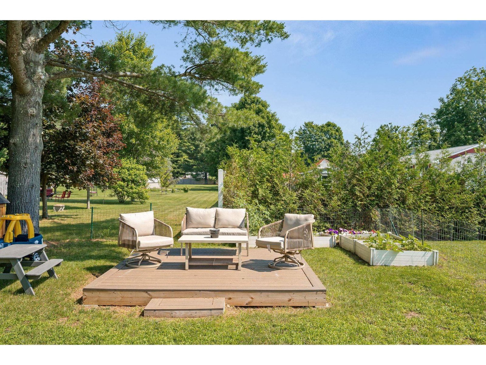 411 Ethan Allen Highway