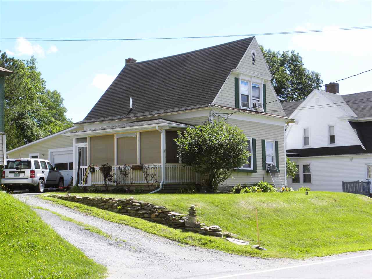 411 Pleasant Street