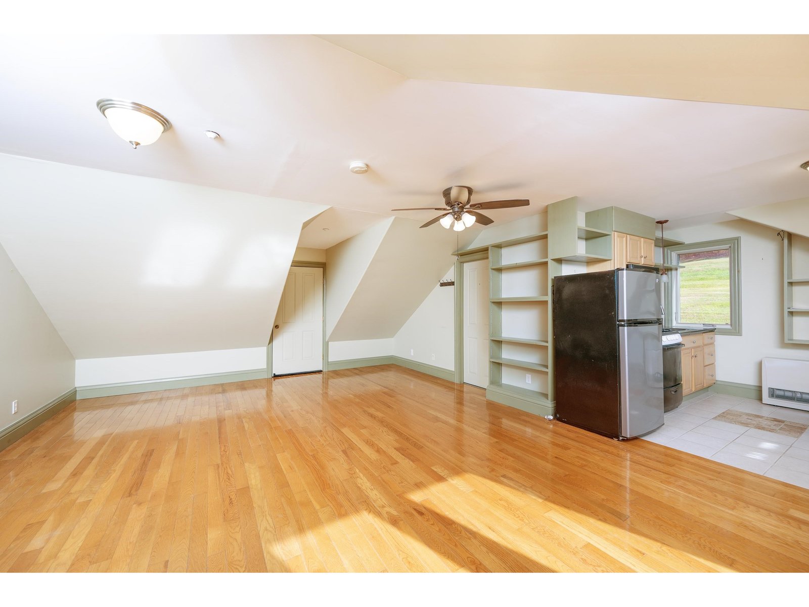 411 Wood Road