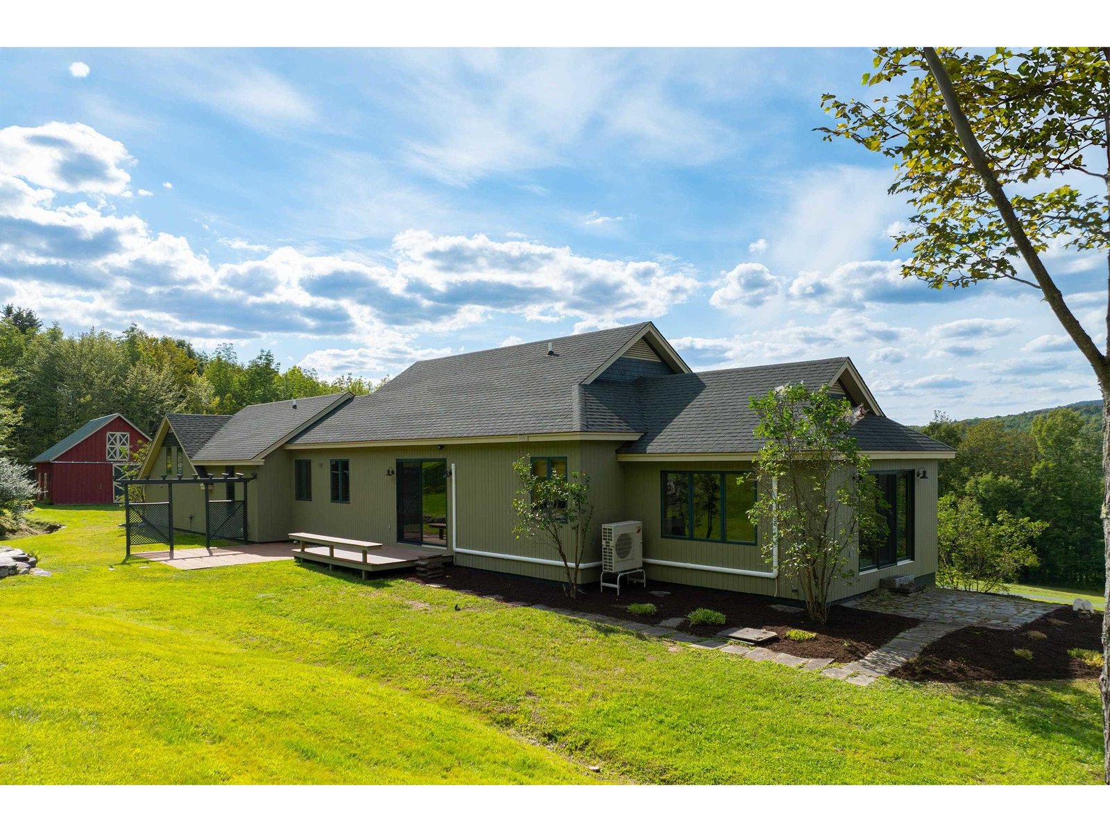 411 Wood Road