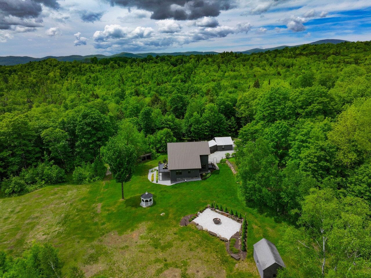 33 Private Country Acres