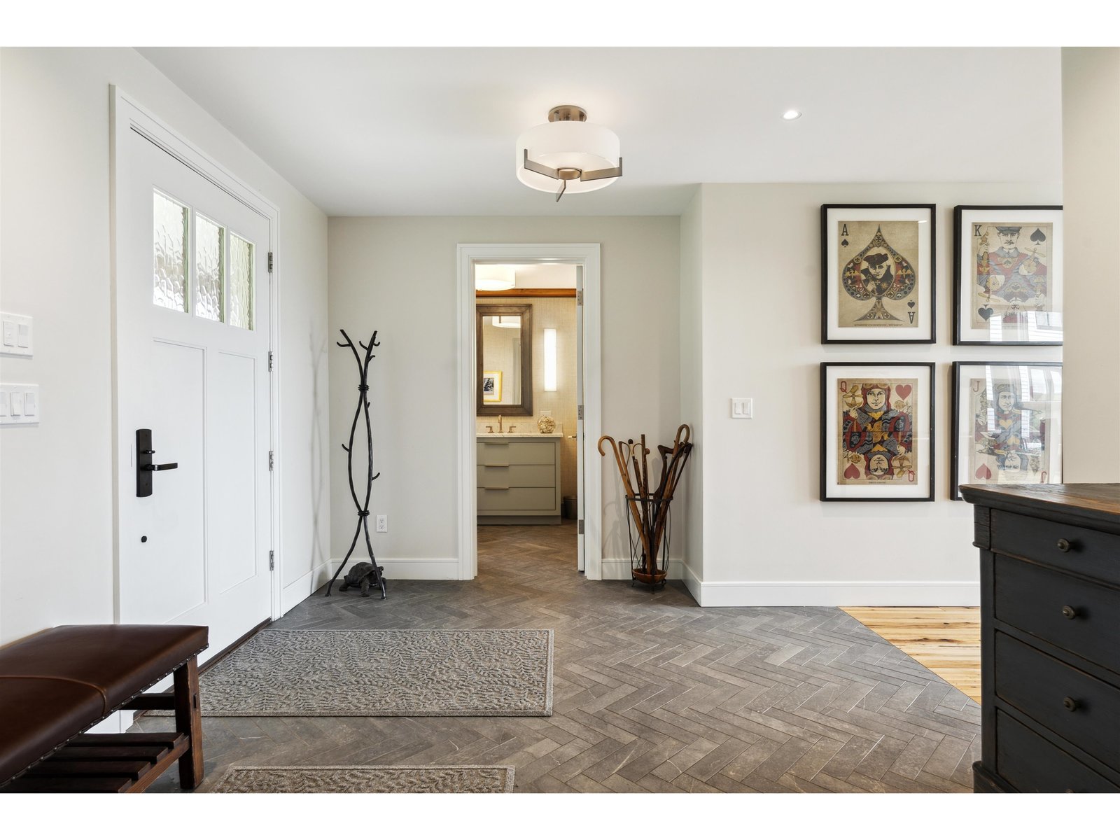 412 Skyland Lane
