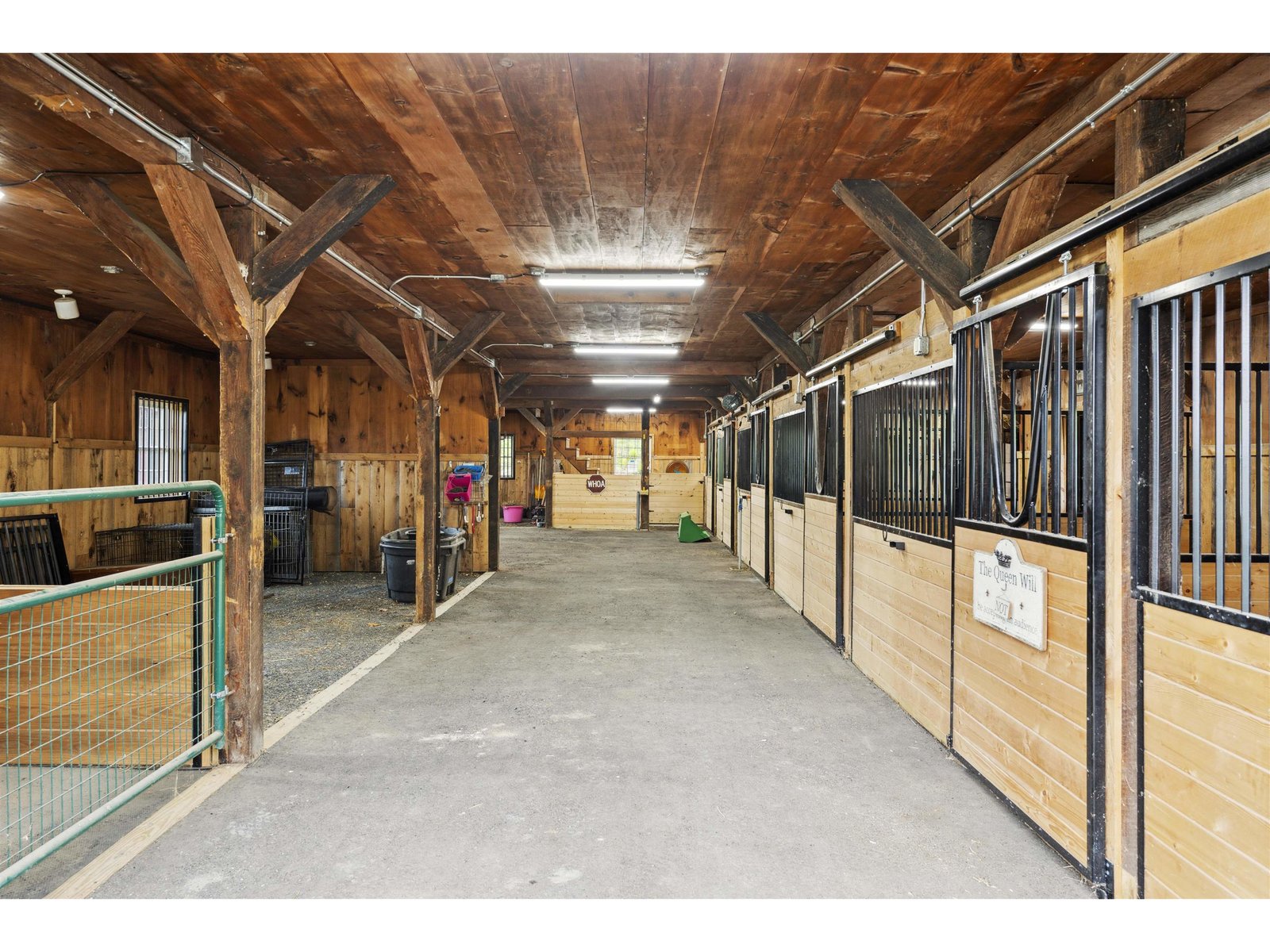 412 Skyland Lane