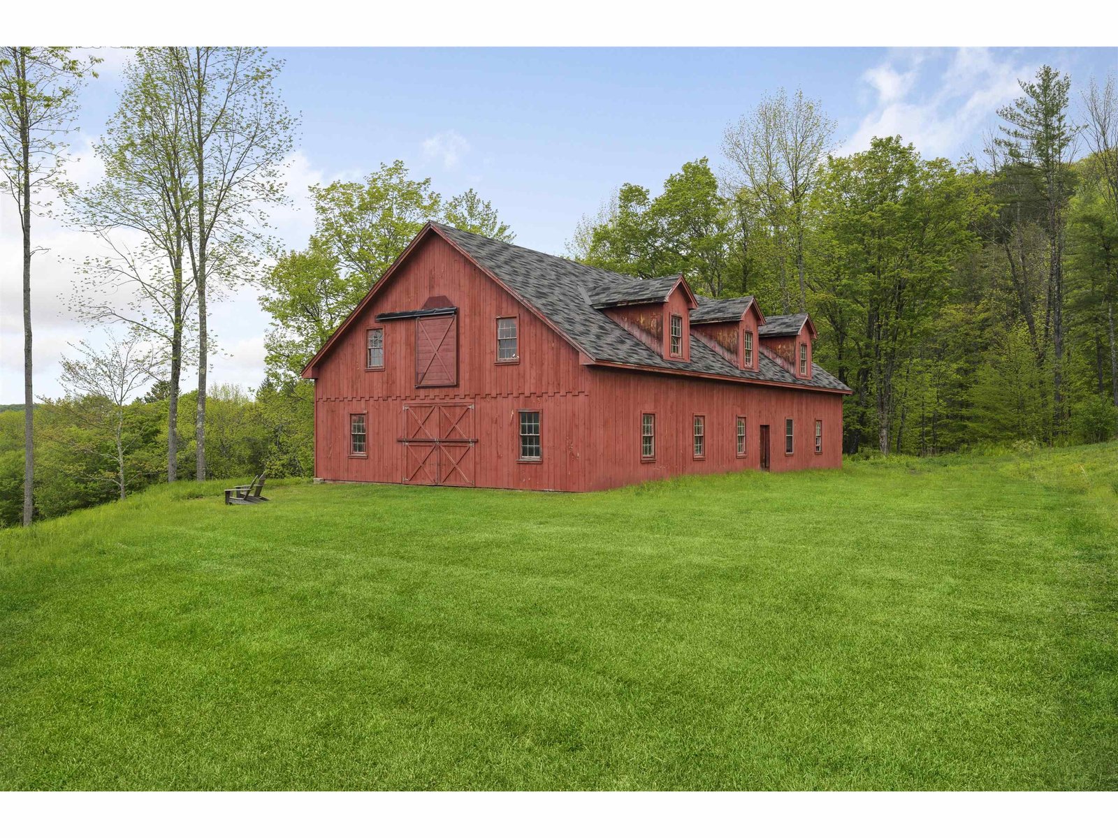 412 Skyland Lane