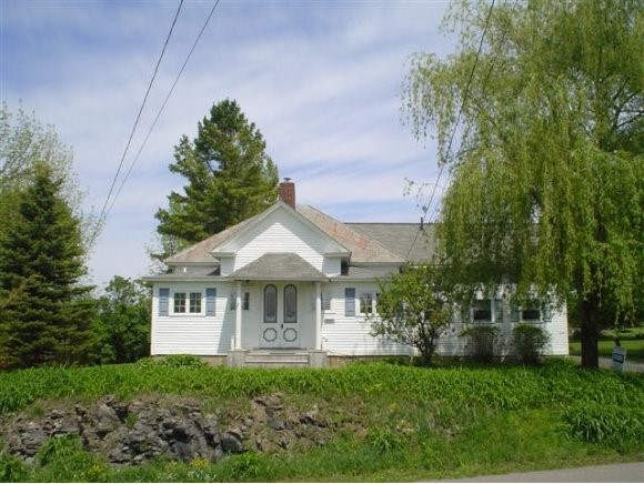 412 South End Rd