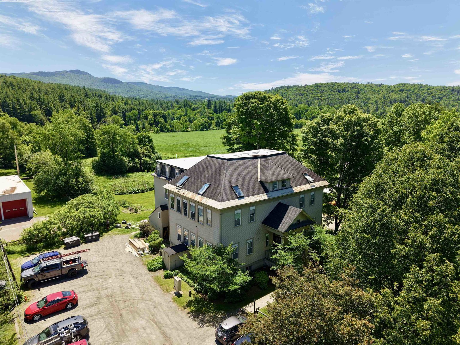 4125 Main Street, Unit 6