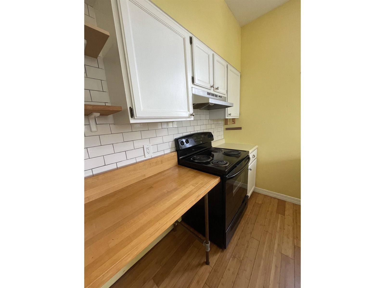4125 Main Street, Unit 6