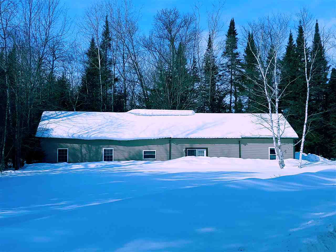 413 Knowles Flat Road