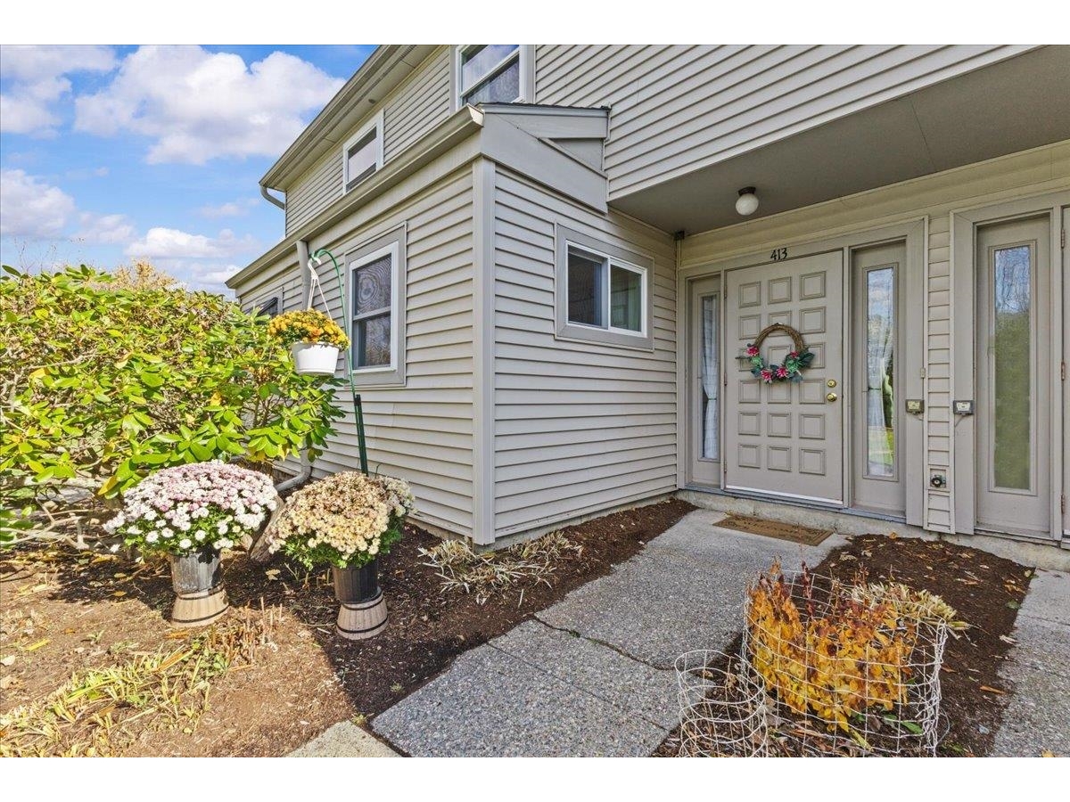 413 Locust Hill, Unit 4