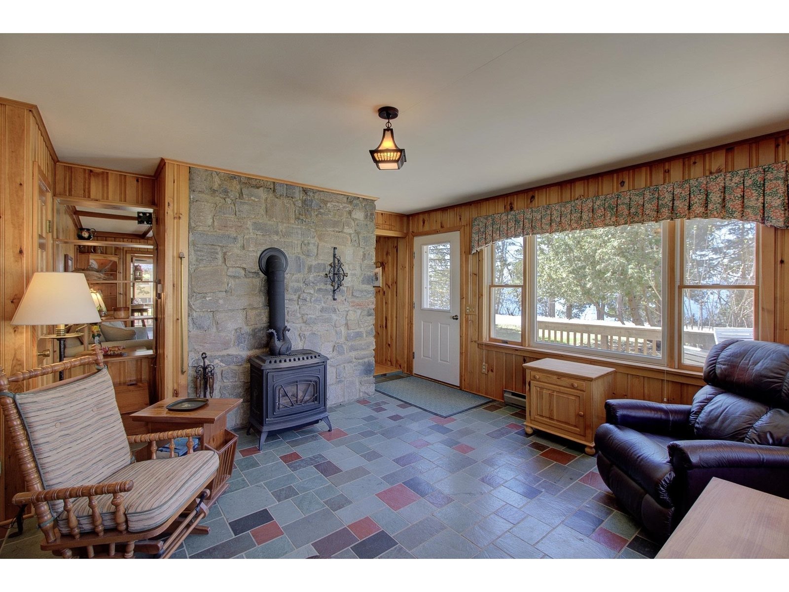 4131 West Shore Road