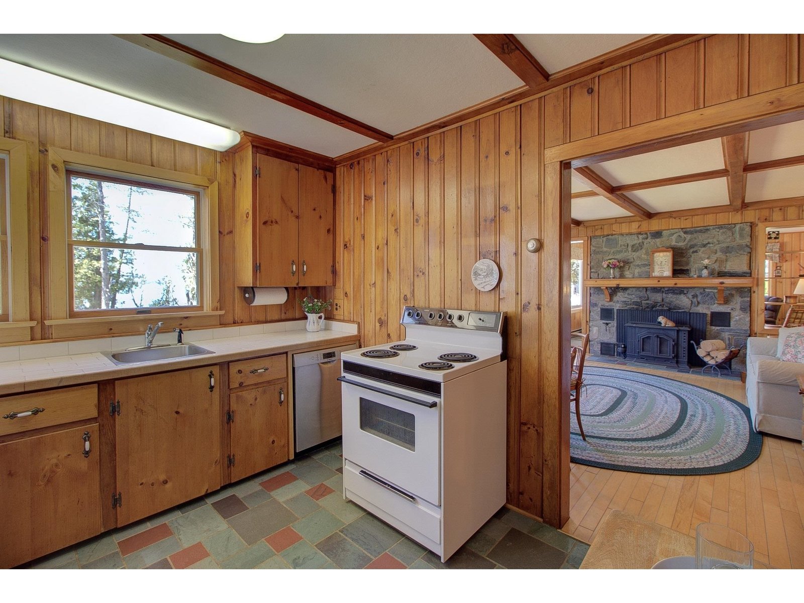 4131 West Shore Road