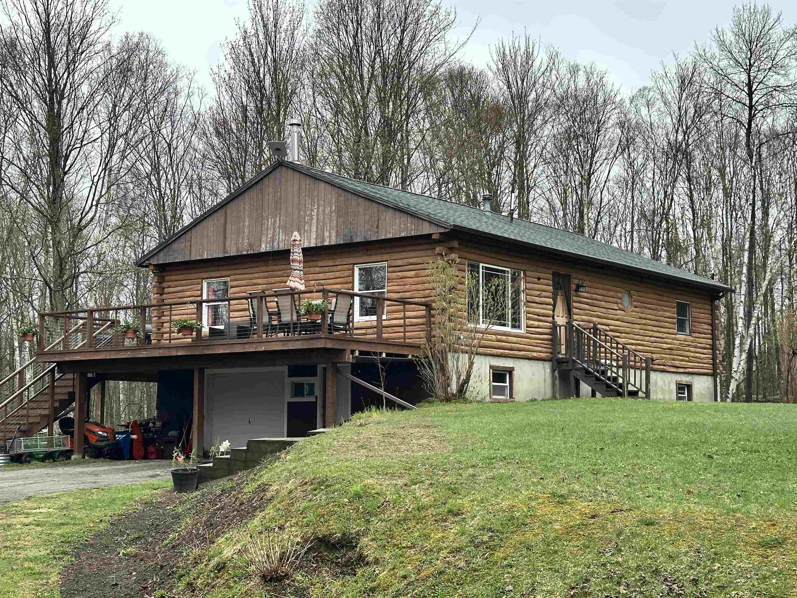 415 Buck Lake Road, Woodbury