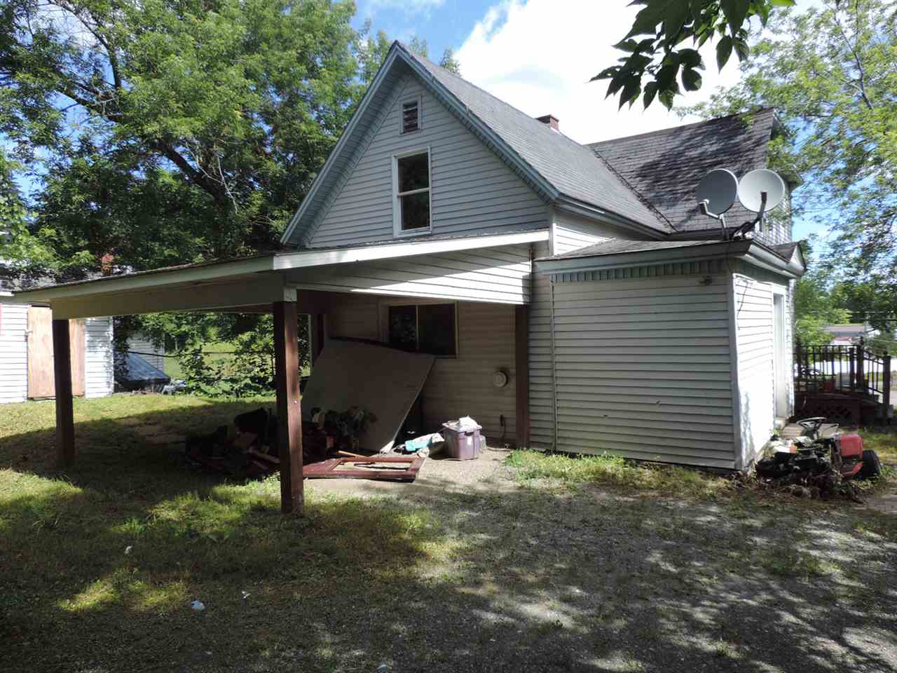 415 Lake Road