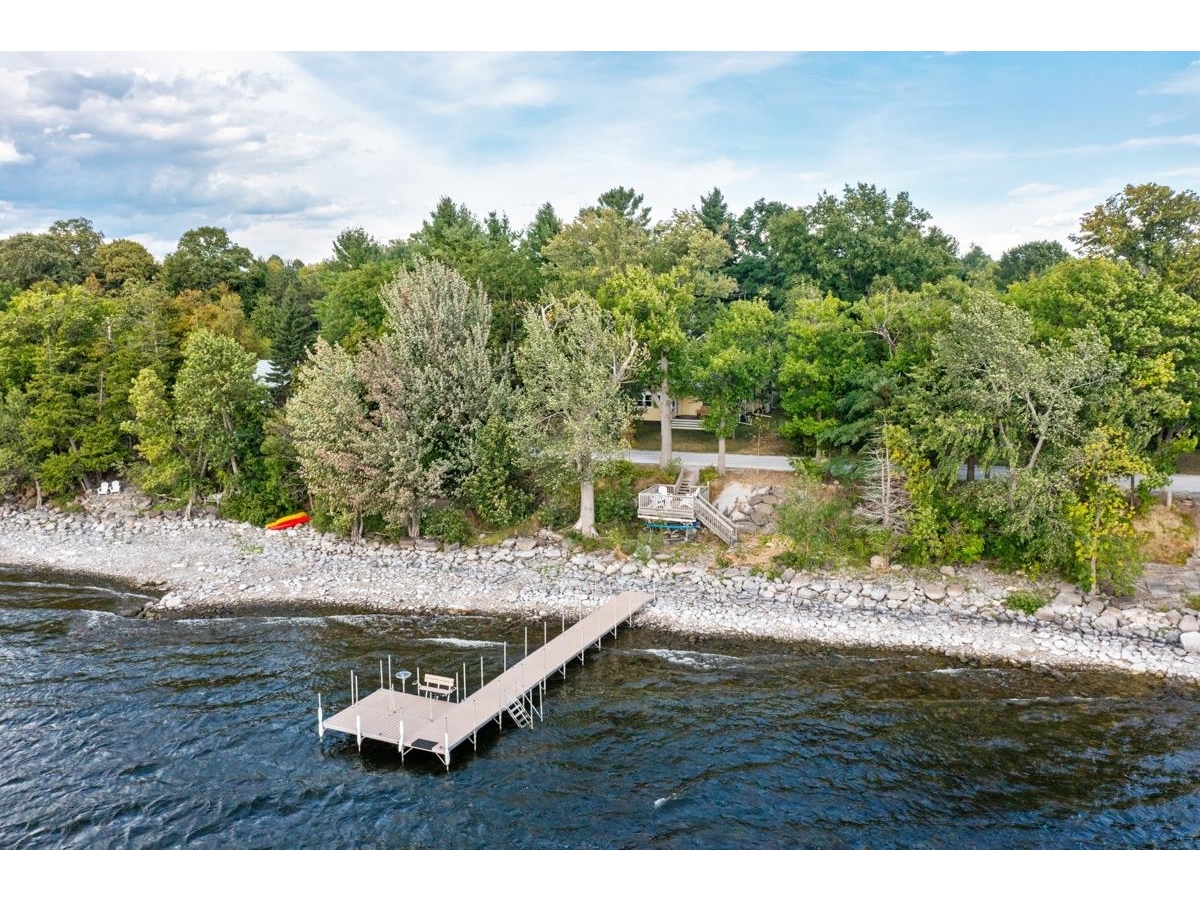 4155 West Shore Road, Isle La Motte