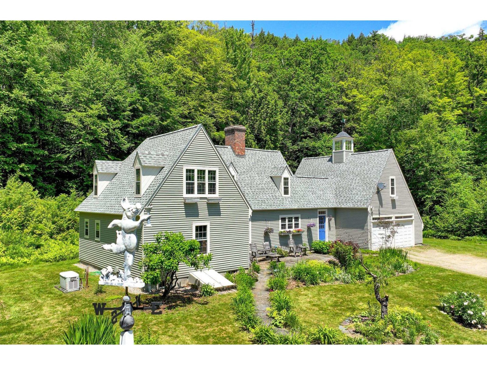 417 Grout Road, Weathersfield