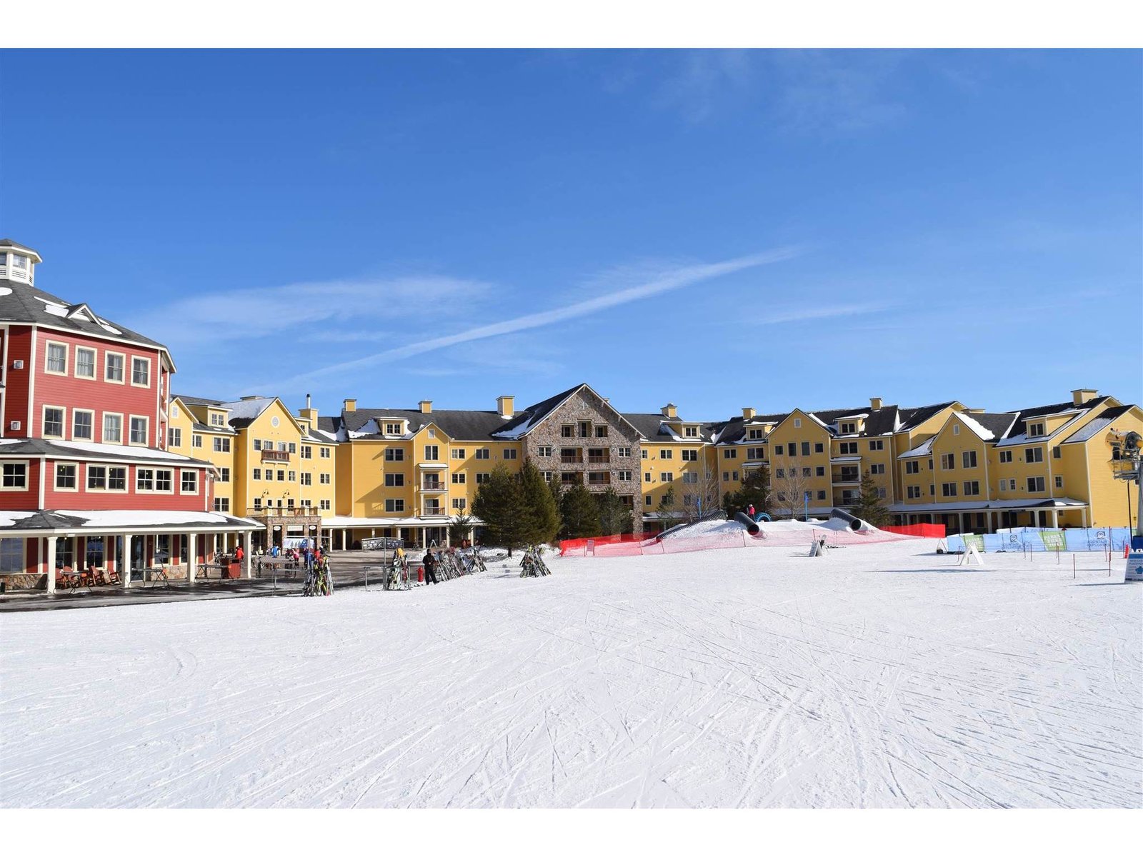 418 Q2 Jackson Gore Inn, Unit 418 Qtr. II