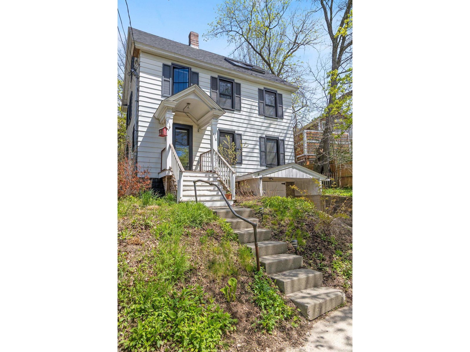 418 Saint Paul Street
