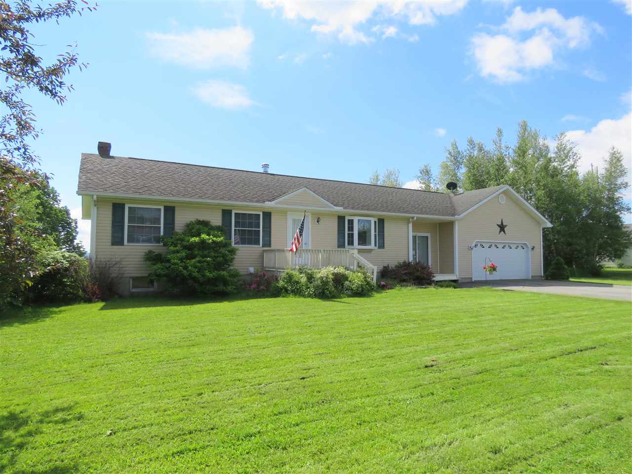 419 Memphremagog Views
