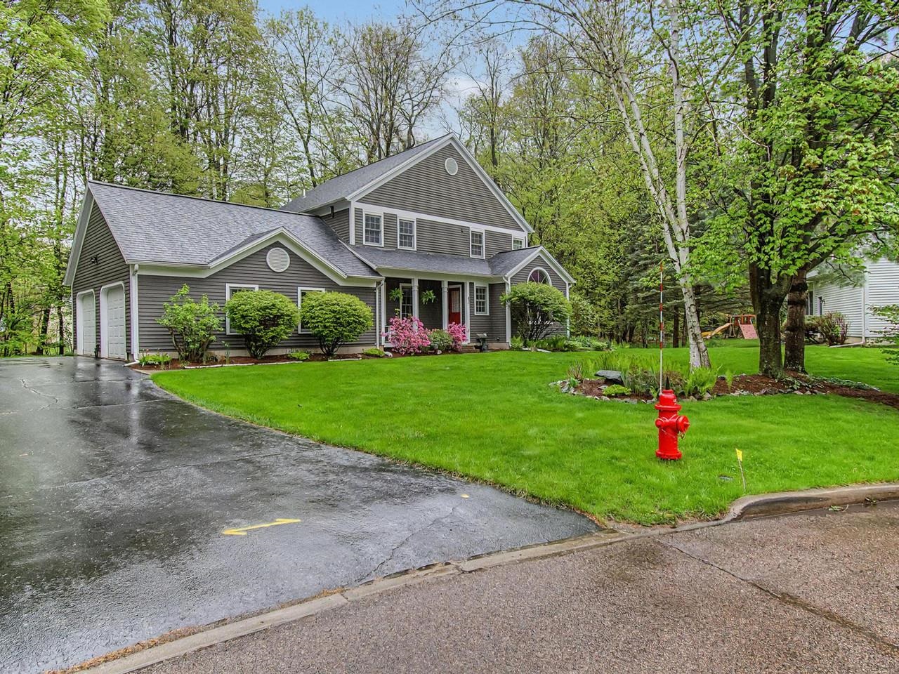 2-Car Garage