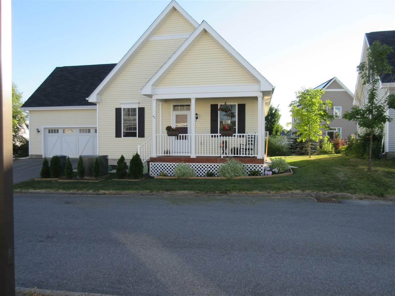42 Cottage Lane