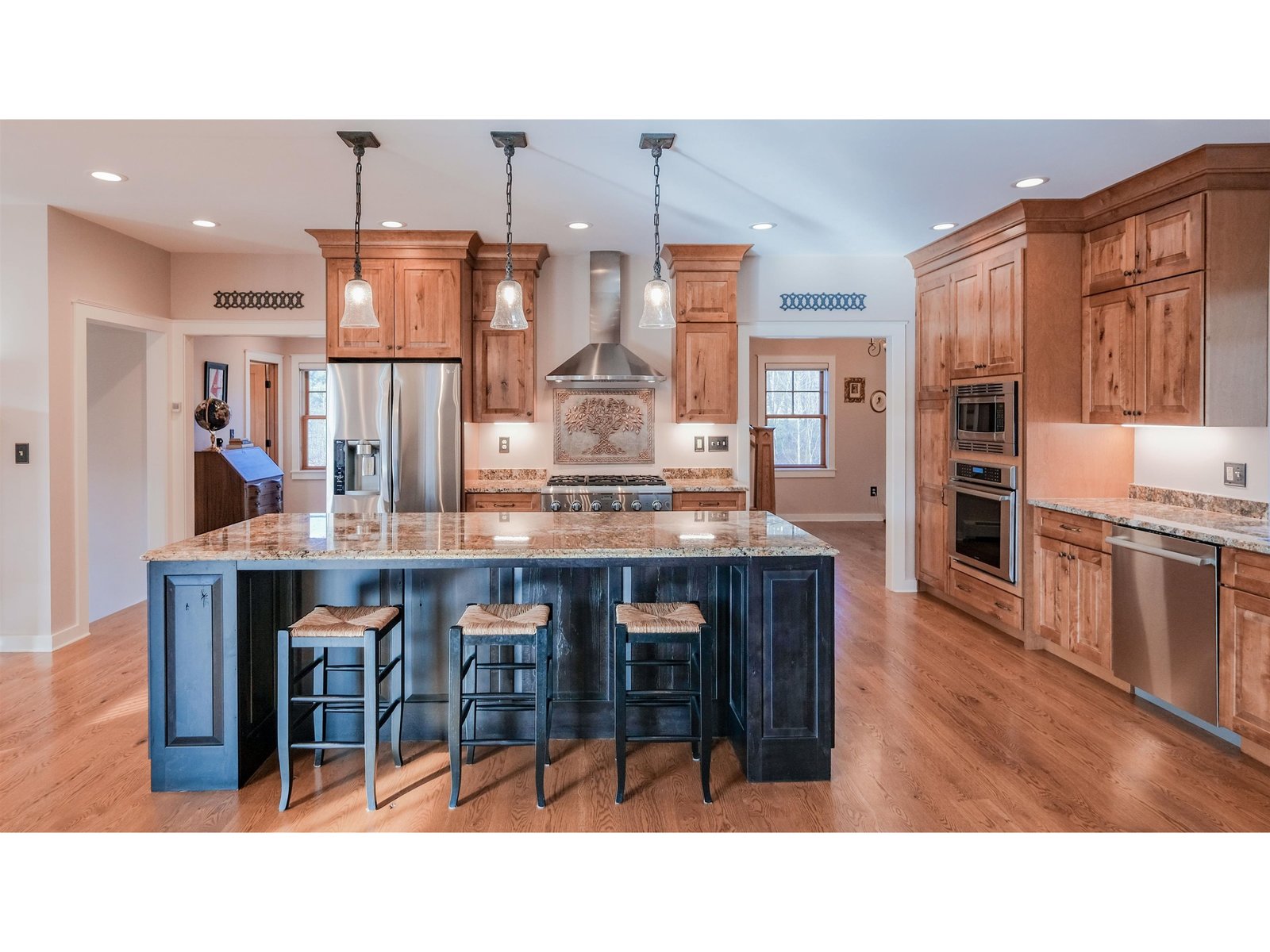 Kitchen island