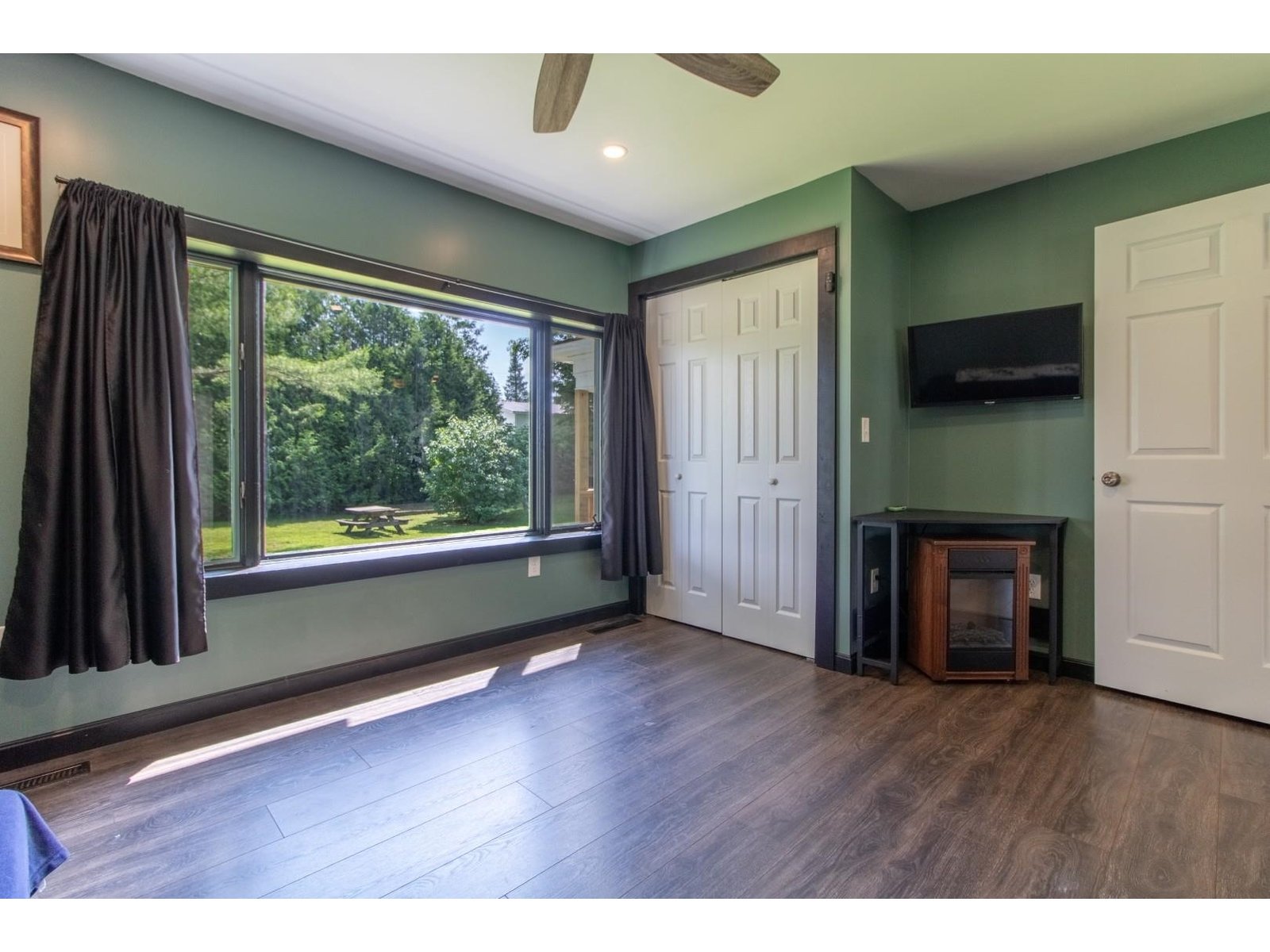 Bedroom on main floor or office/den