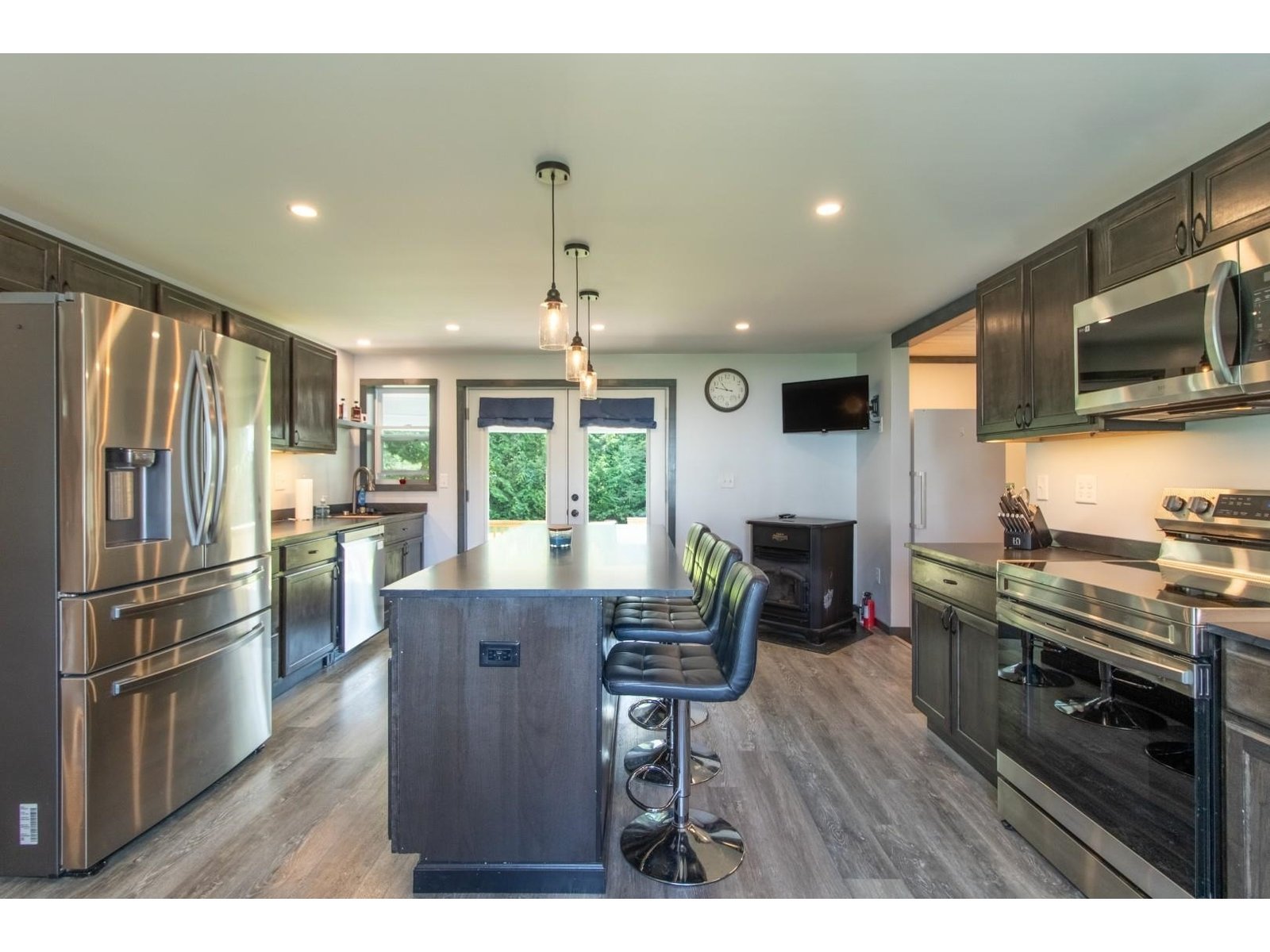 Beautiful kitchen with walkout to deck