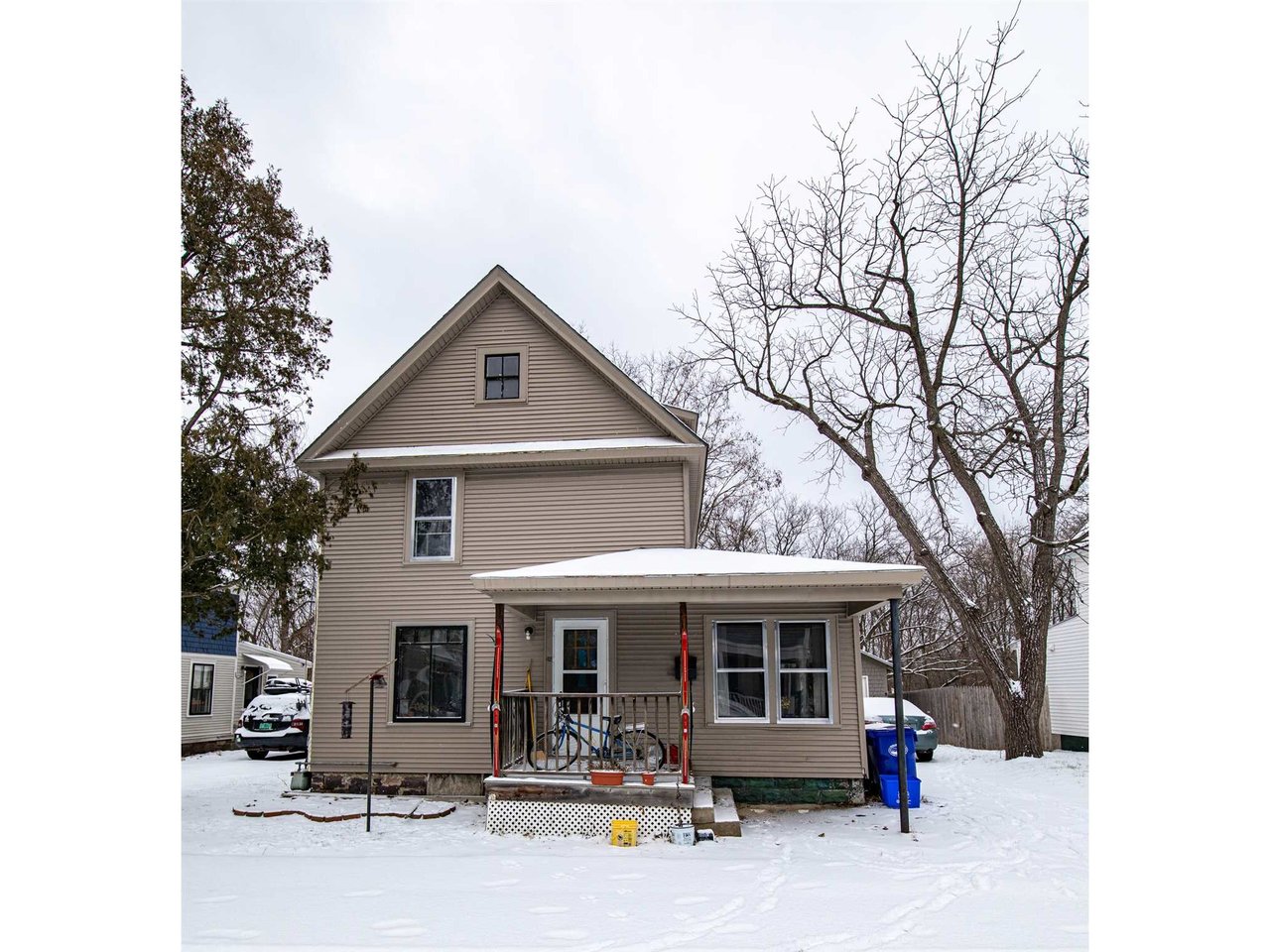 42 Latham Court
