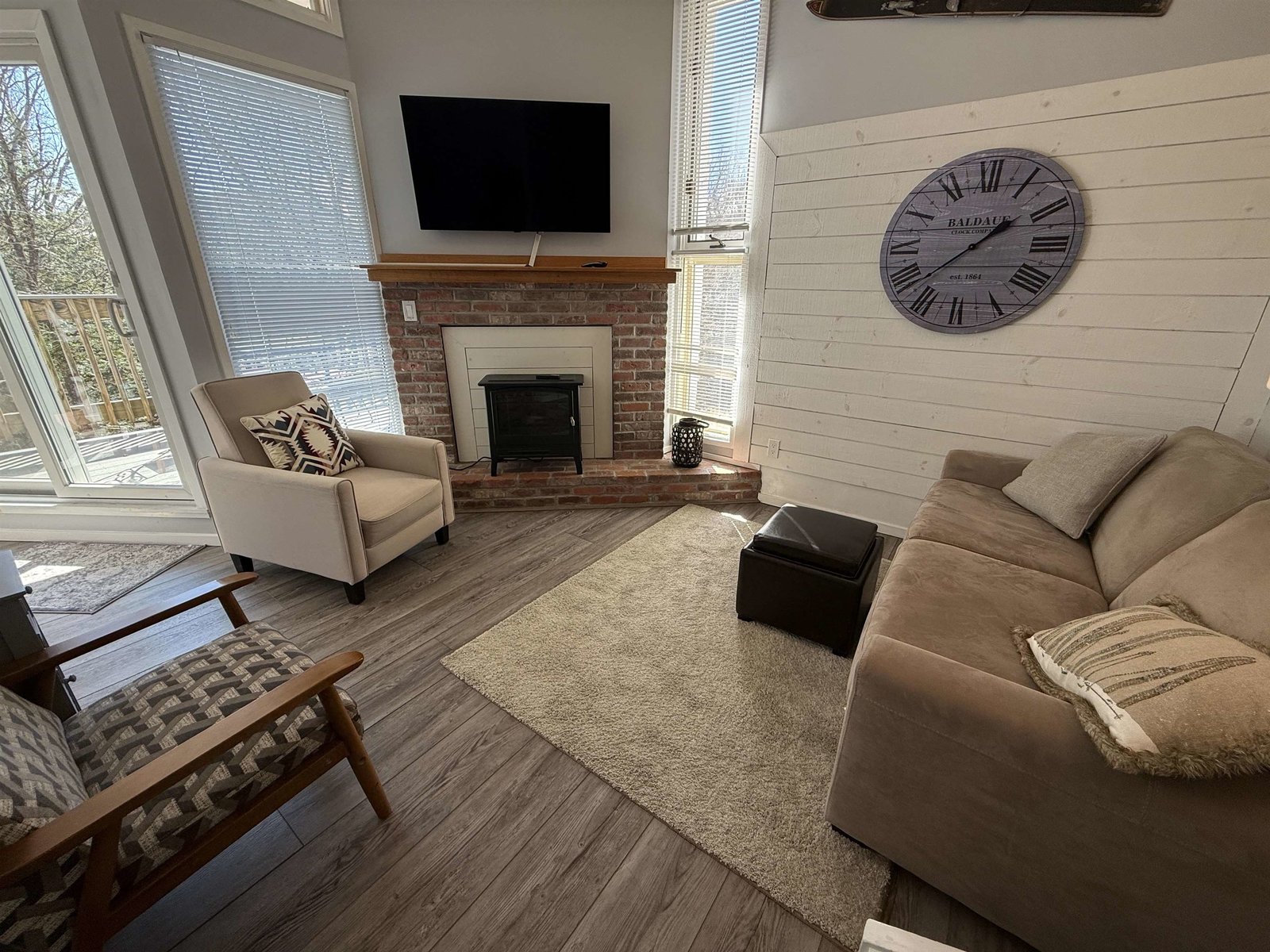 42 Lower Phase Road, Unit 10