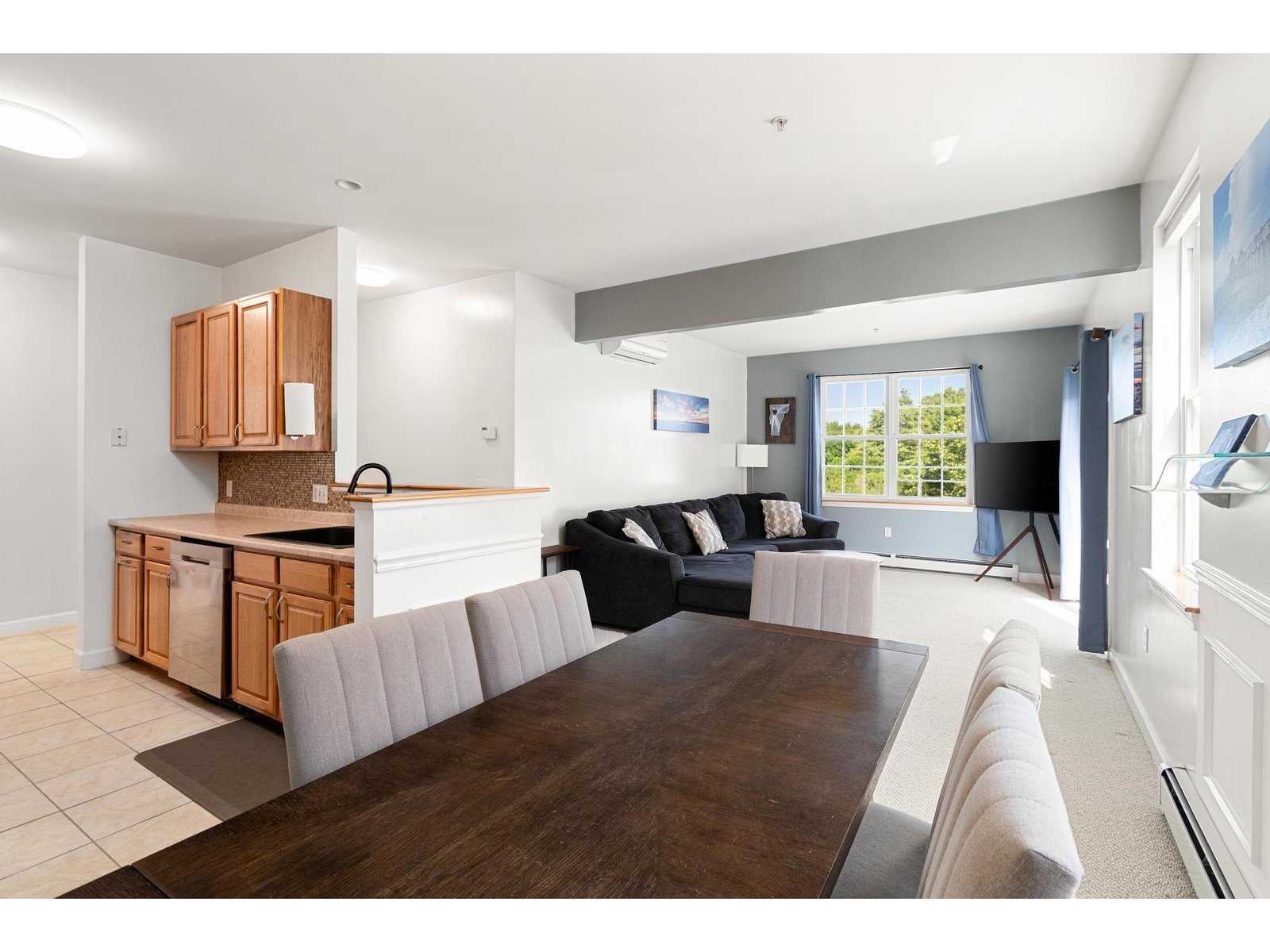 42 Severance Green, Unit 207