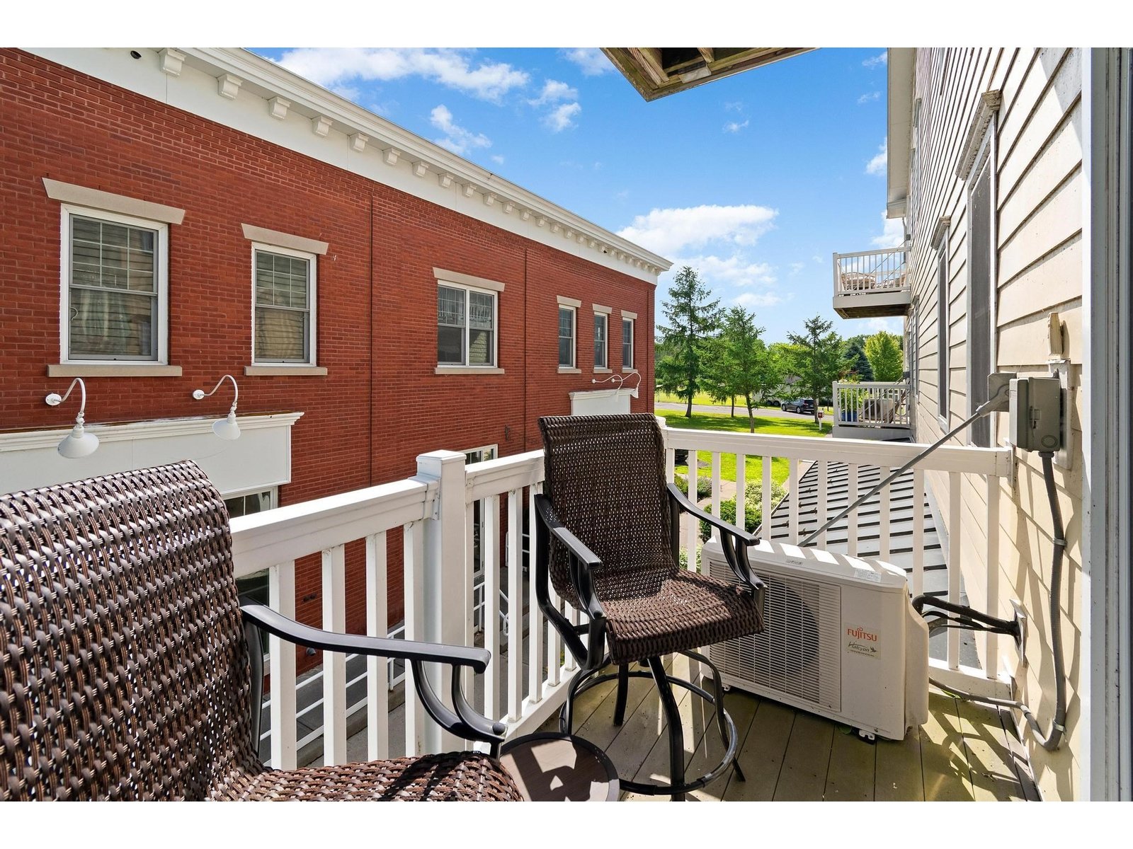 42 Severance Green, Unit 207