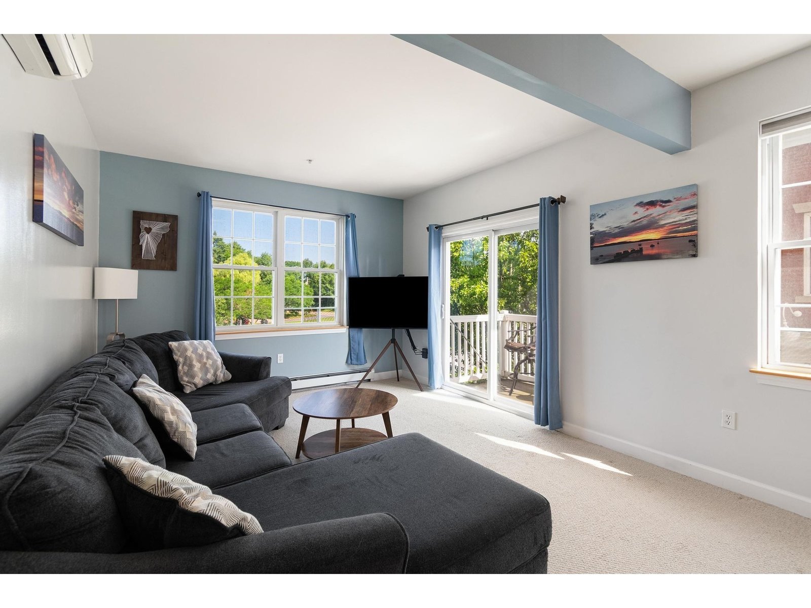 42 Severance Green, Unit 207