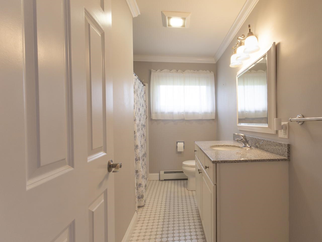 Tile 3/4 Bath