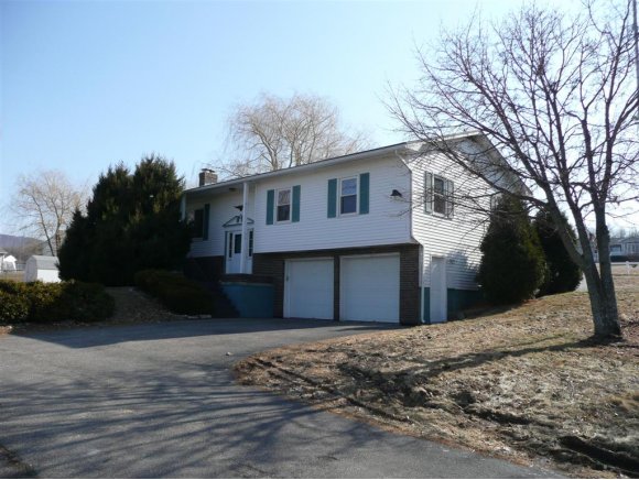 42 Westford Rd