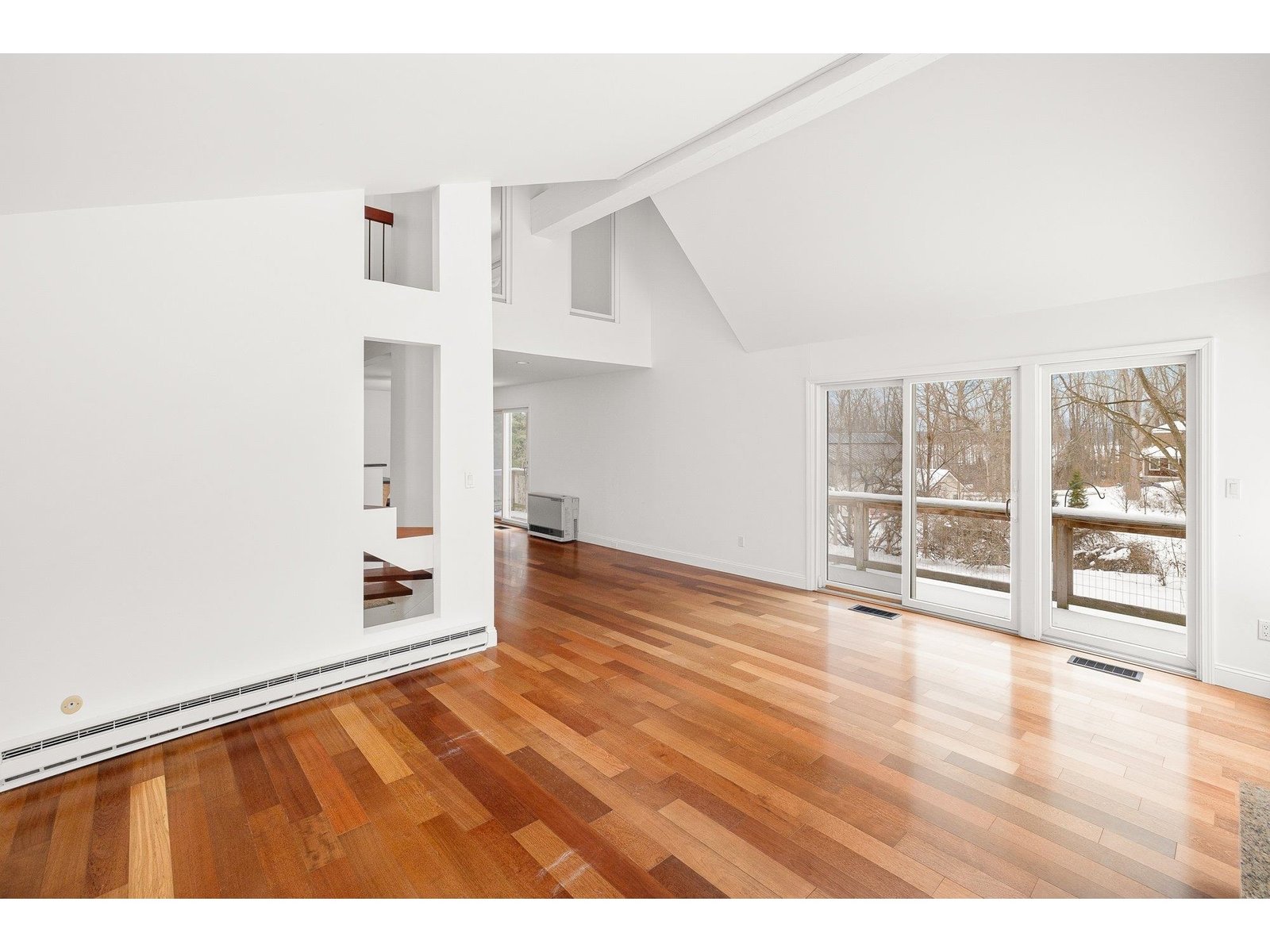 4210 Harbor Road