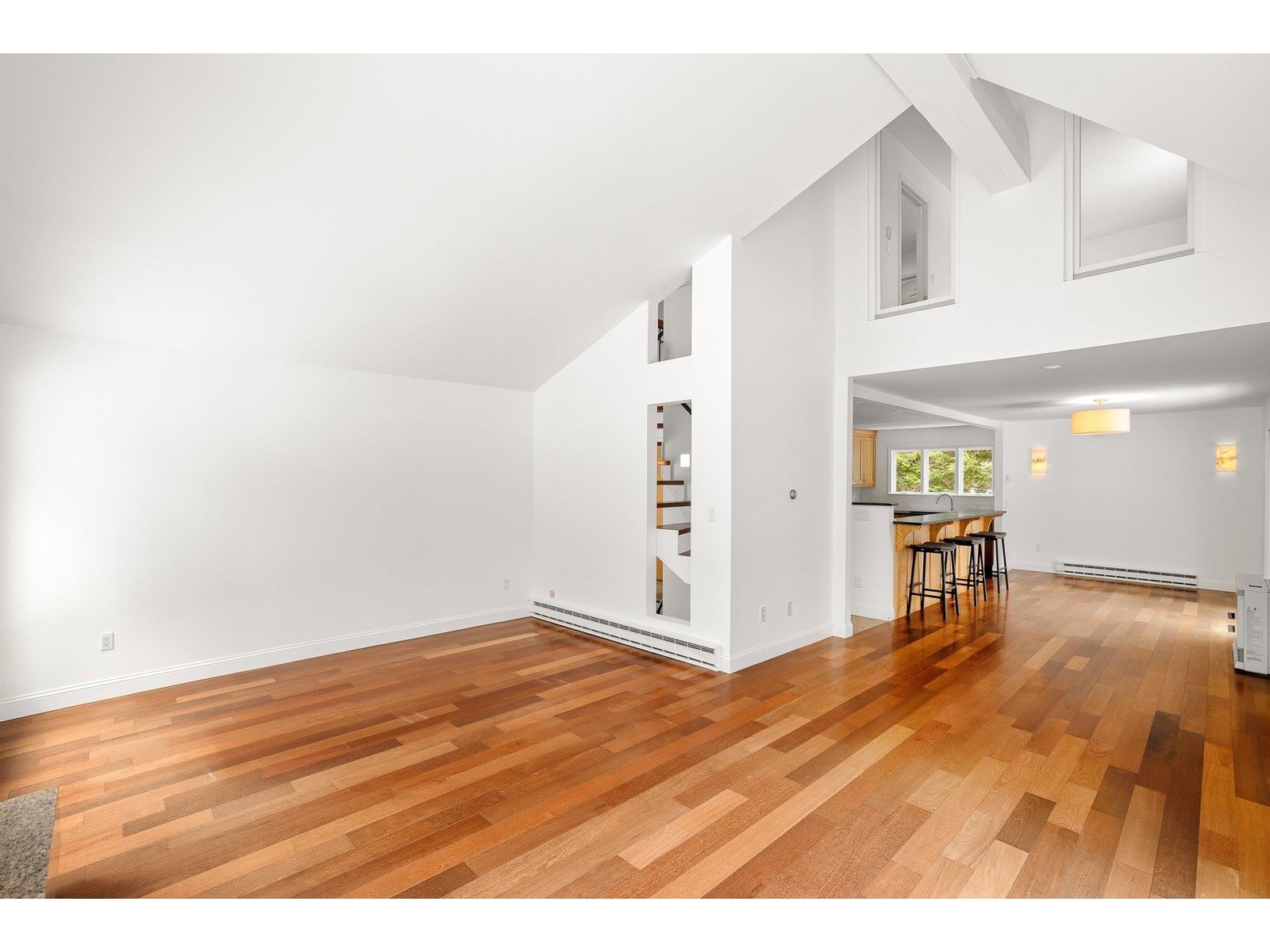 4210 Harbor Road