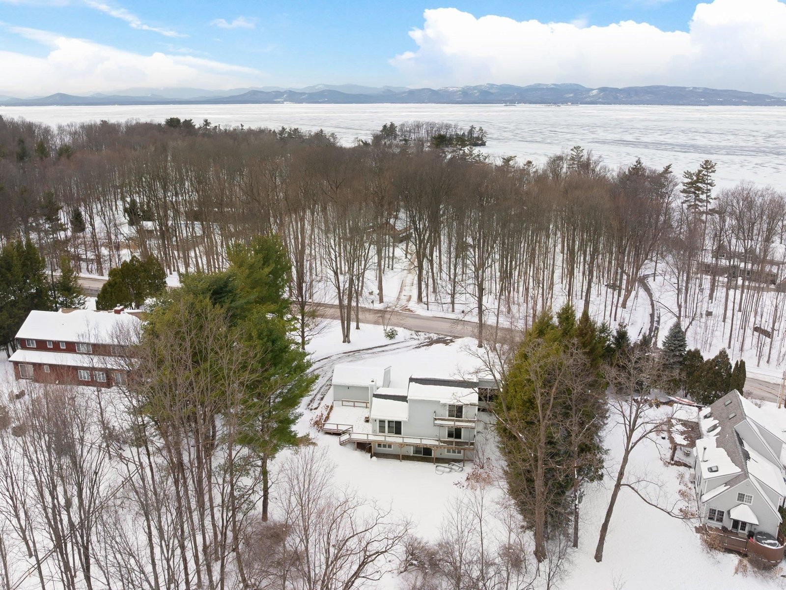 4210 Harbor Road