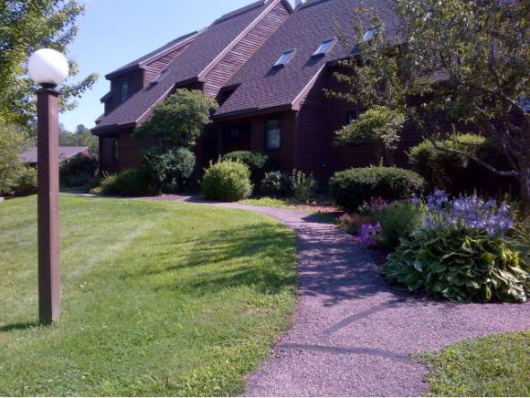 422 Acorn Lane