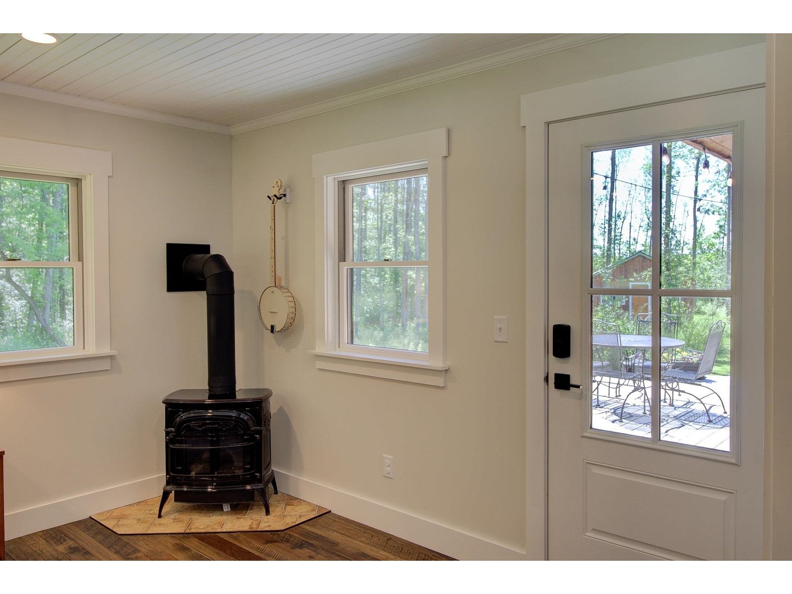 422 West Shore Road
