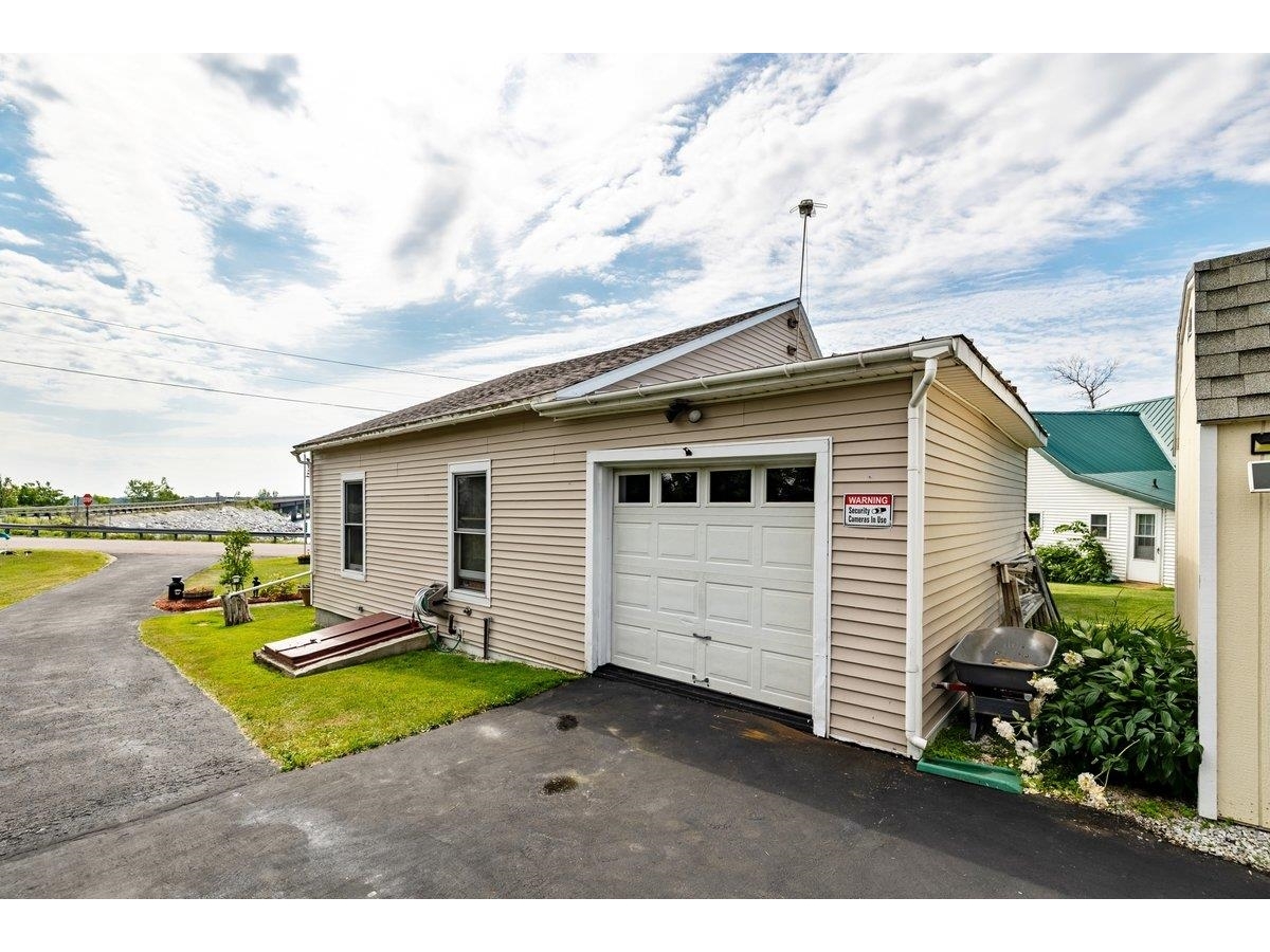 423 East Alburgh Road