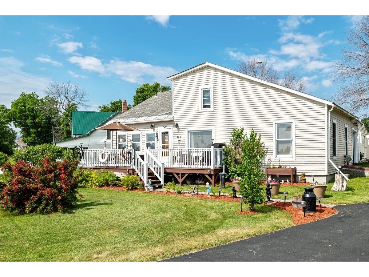 423 East Alburgh Road