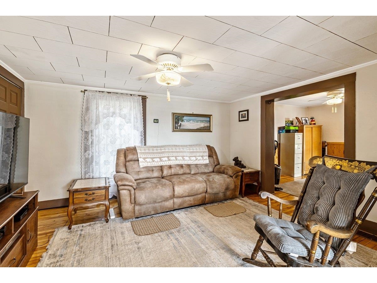 423 East Alburgh Road