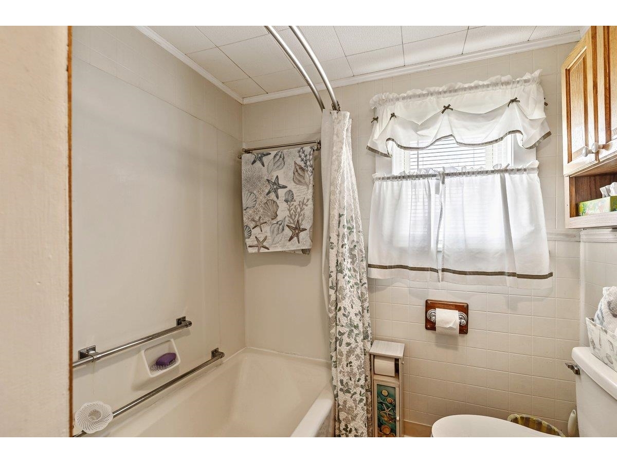 423 East Alburgh Road