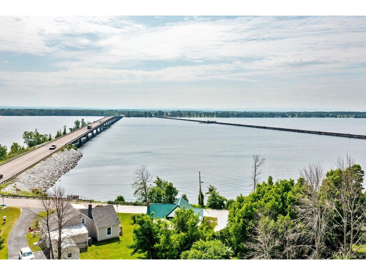 423 East Alburgh Road